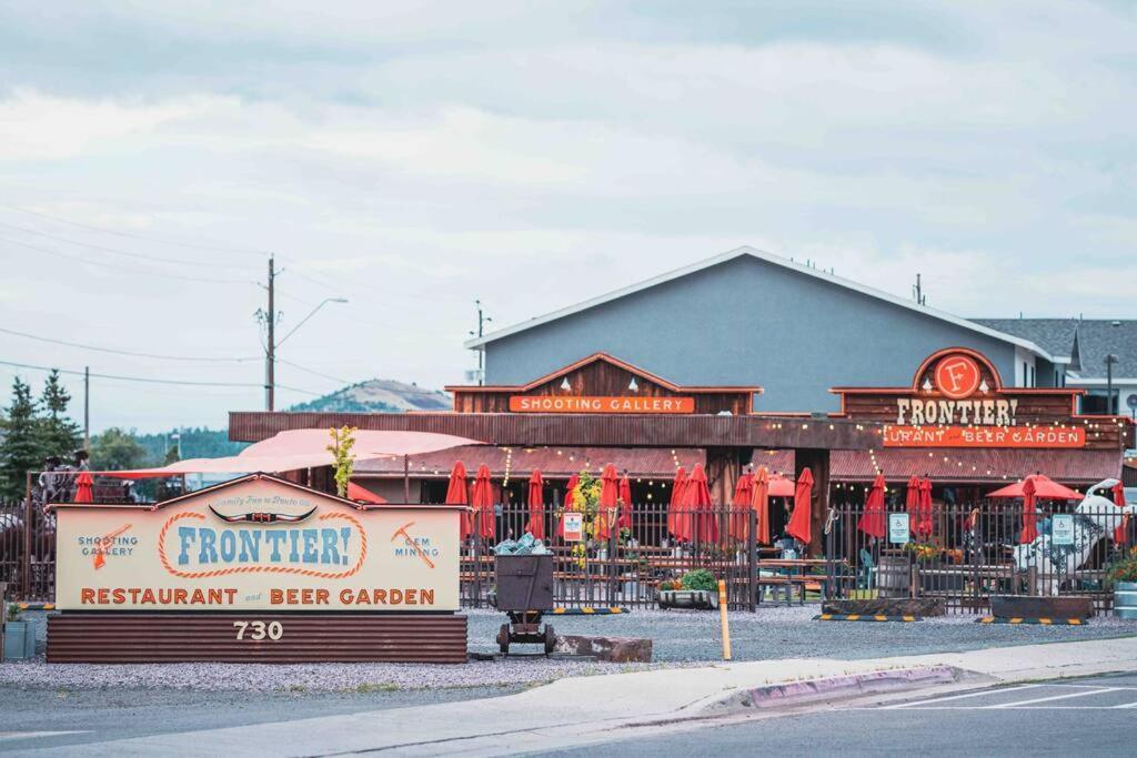 Walk To Gc Train Depot And Route 66, King Beds, Game Room, Bbq, Firepit ウィリアムズ エクステリア 写真